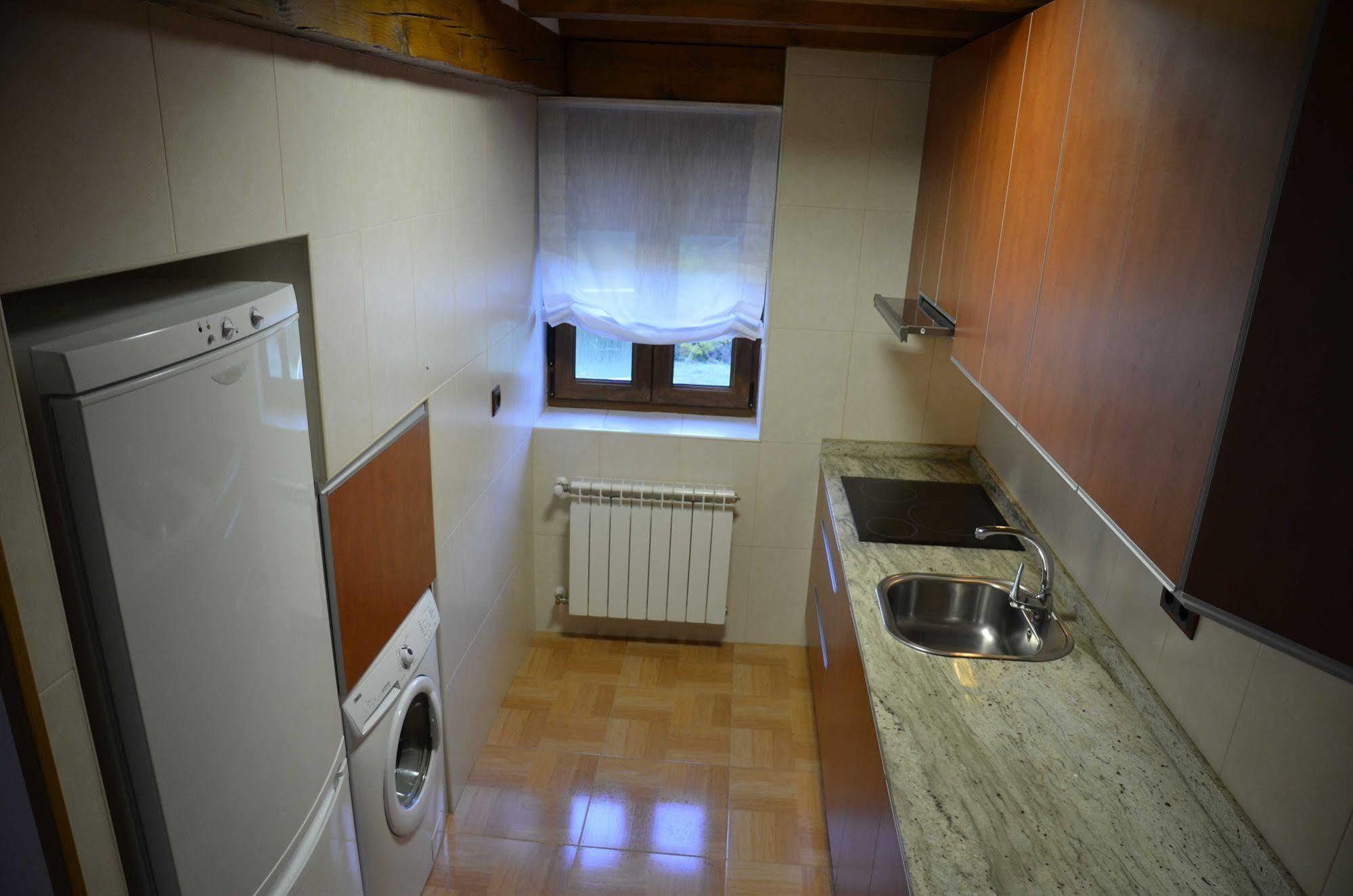 Apartamentos Spa Cantabria Infinita Сильориго-де-Льебана Экстерьер фото
