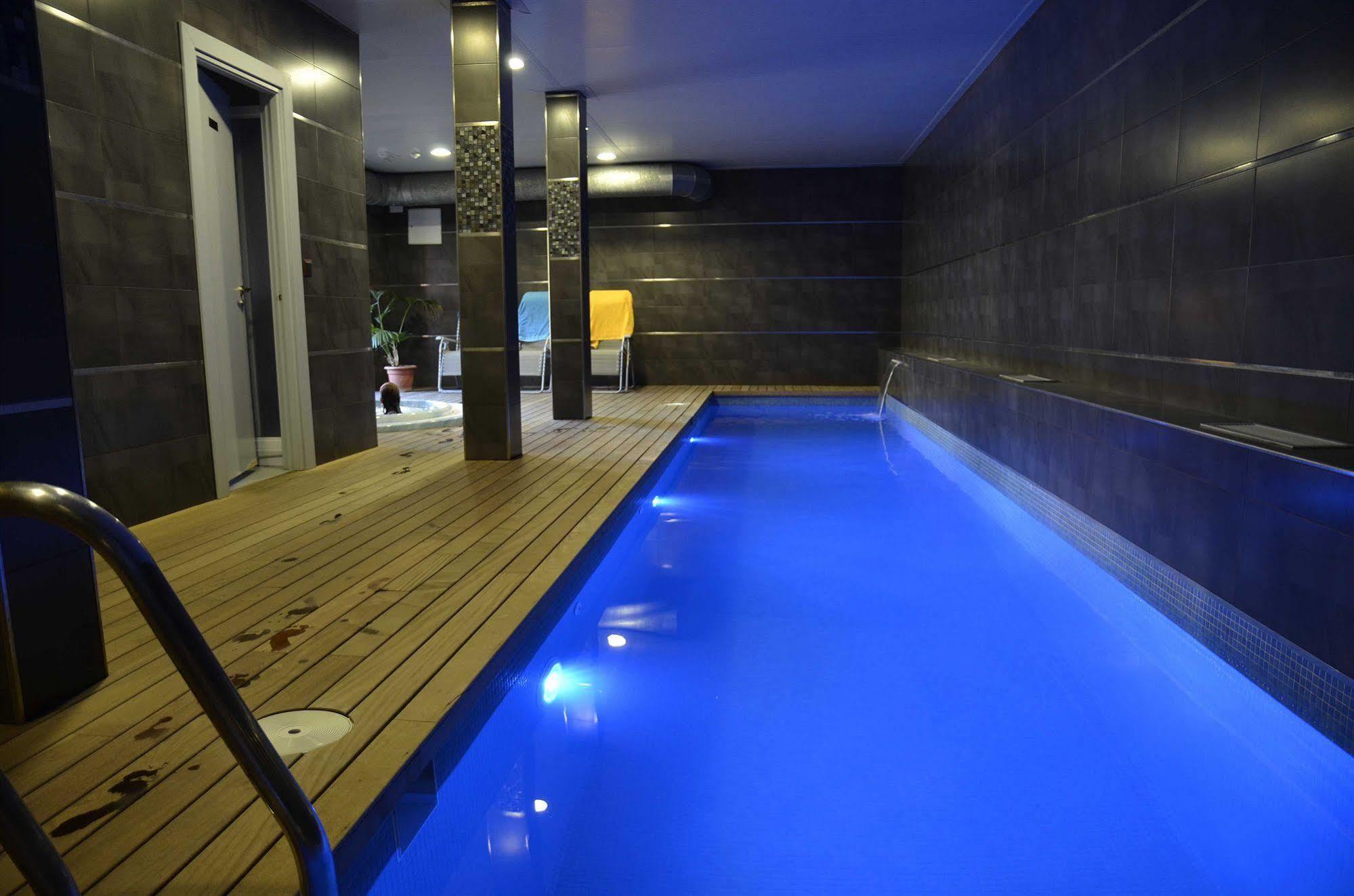 Apartamentos Spa Cantabria Infinita Сильориго-де-Льебана Экстерьер фото
