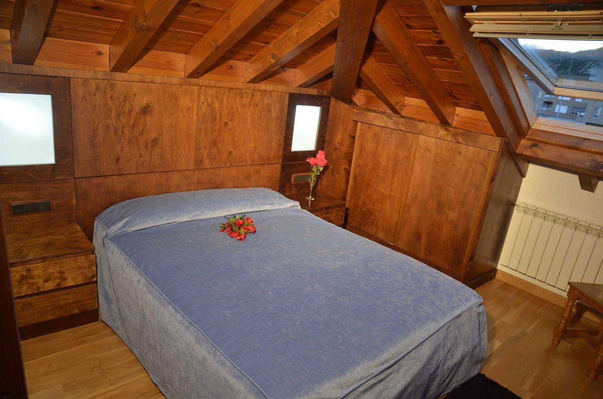Apartamentos Spa Cantabria Infinita Сильориго-де-Льебана Экстерьер фото